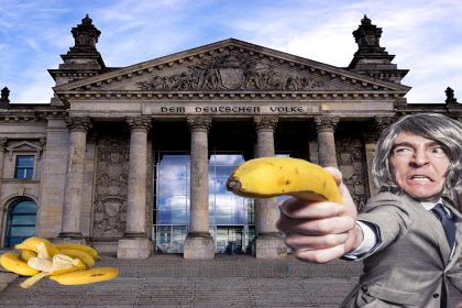 Bananenplantage in Mittelamerika – Symbolbild für wirtschaftliche Macht und politische Einflussnahme durch Konzerne.