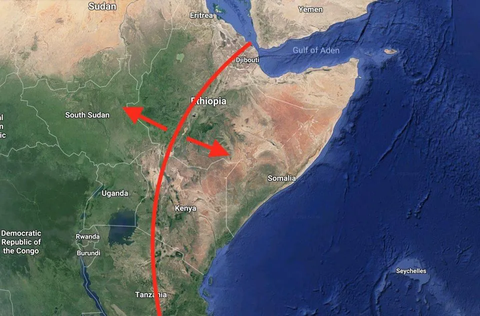 Karte der ostafrikanischen Riftzone mit tektonischer Ausdehnung und möglicher Entstehung eines neuen Ozeans Grafische Darstellung der tektonischen Plattenbewegung in Ostafrika mit Entstehung eines neuen Ozeans entlang der Riftzone.